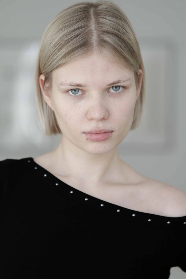 9.MOON_MODELS_PAULA_polas_26.02